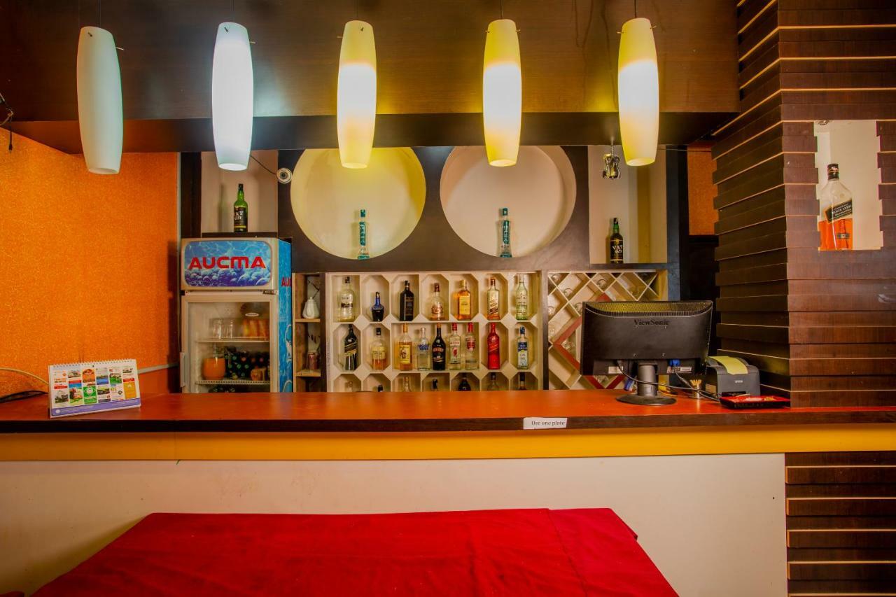 Hotel Snowland Покхара Екстер'єр фото
