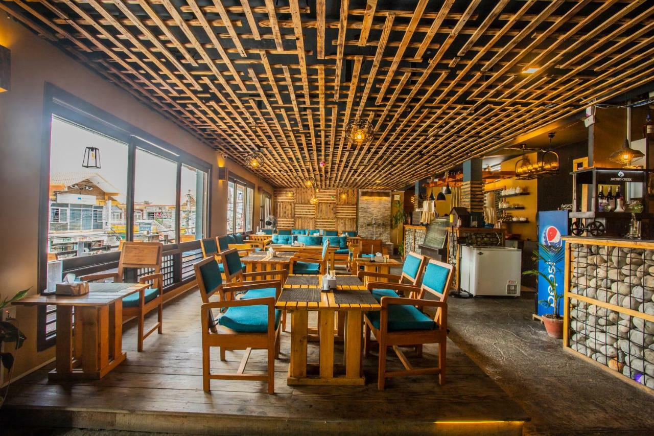 Hotel Snowland Покхара Екстер'єр фото