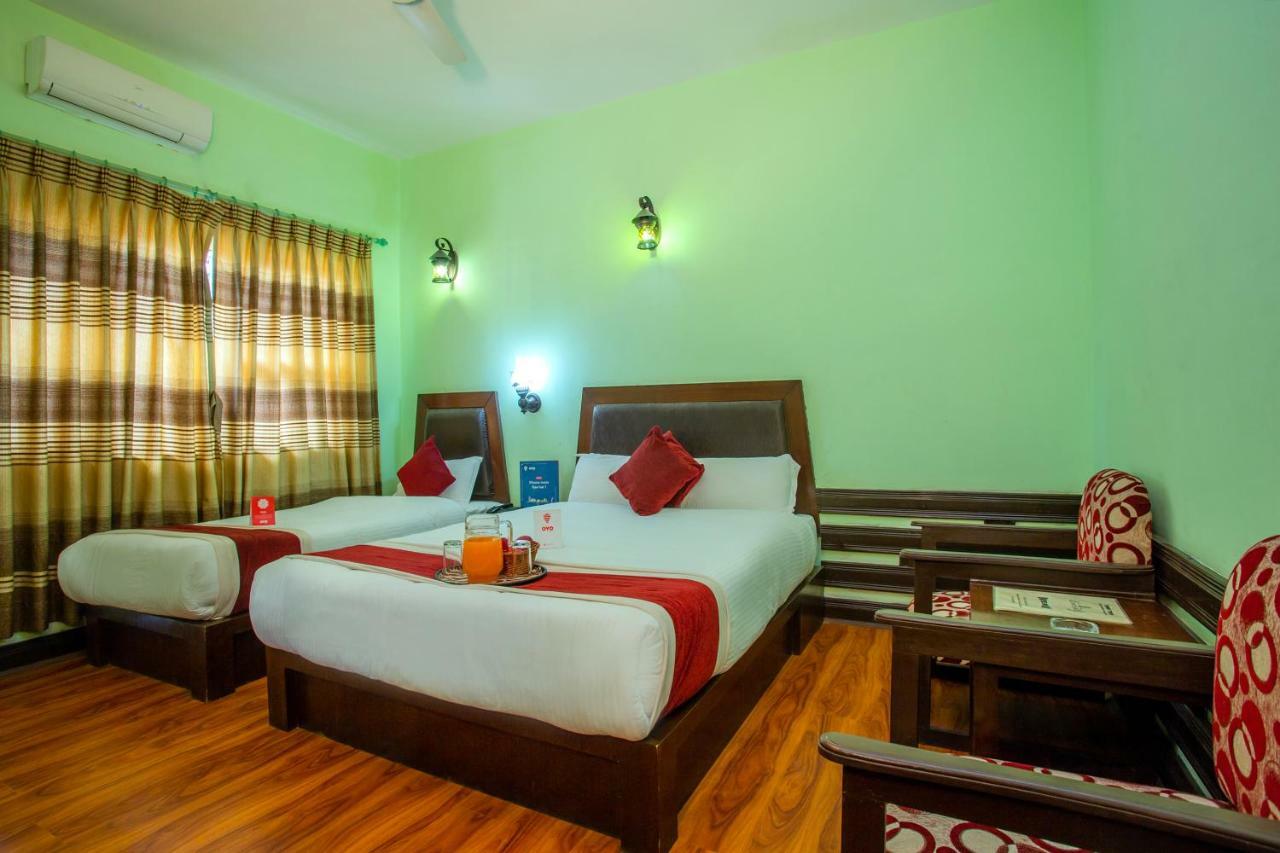 Hotel Snowland Покхара Екстер'єр фото