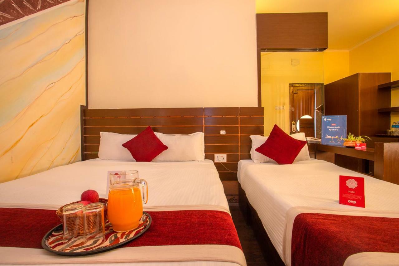 Hotel Snowland Покхара Екстер'єр фото