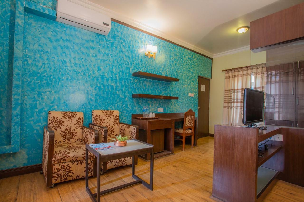 Hotel Snowland Покхара Екстер'єр фото